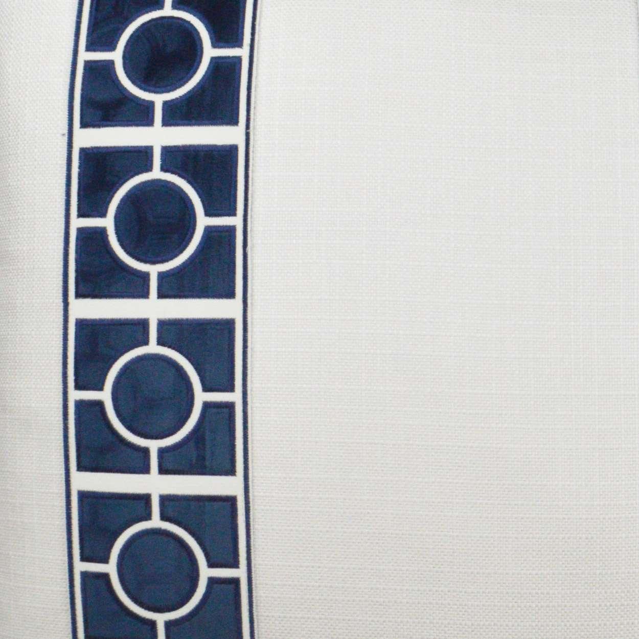 Vendome Pillow - Image 2