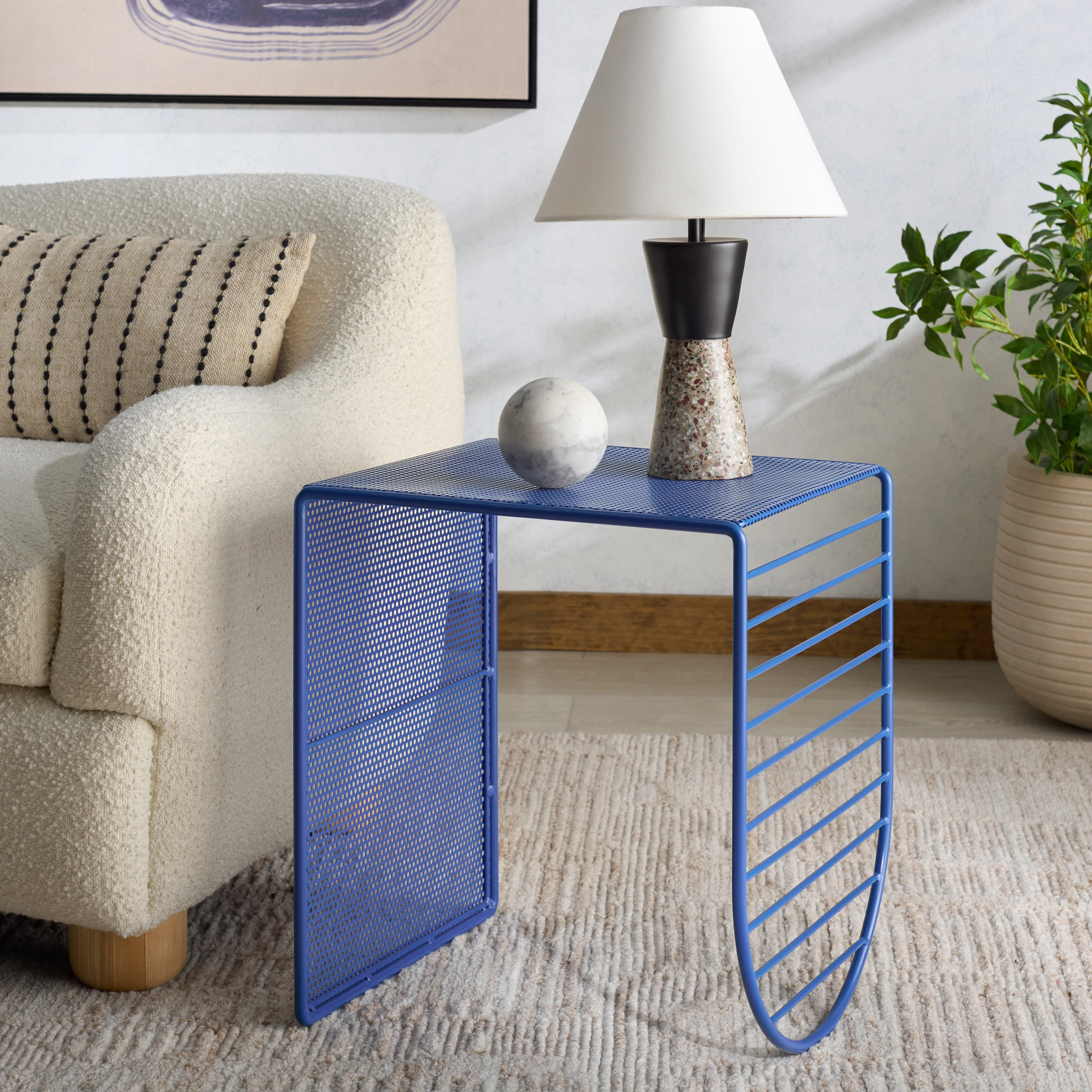 Viktoria Metal Accent Table - Image 4