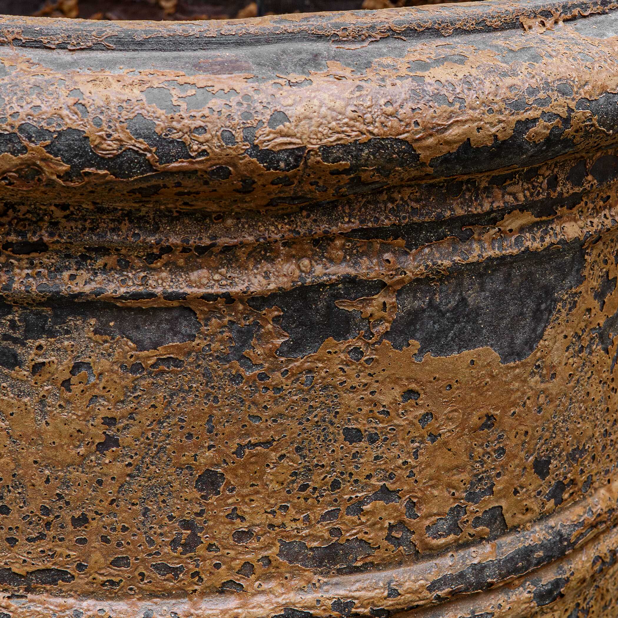 Weathered Relic Rustic Outdoor Planter - Image 5