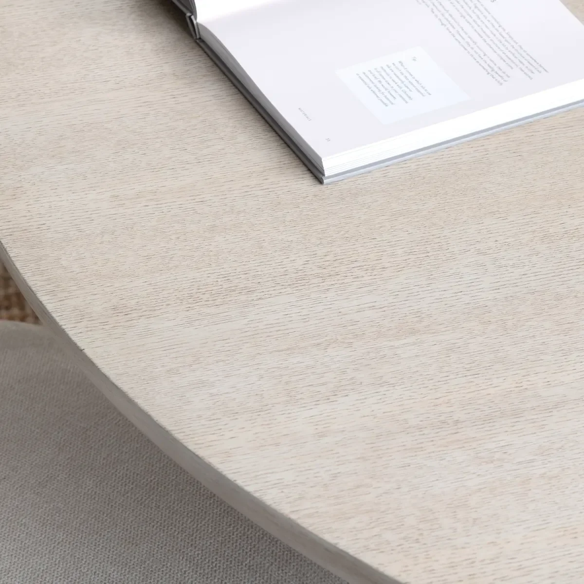 Willow Round Dining Table - Image 2