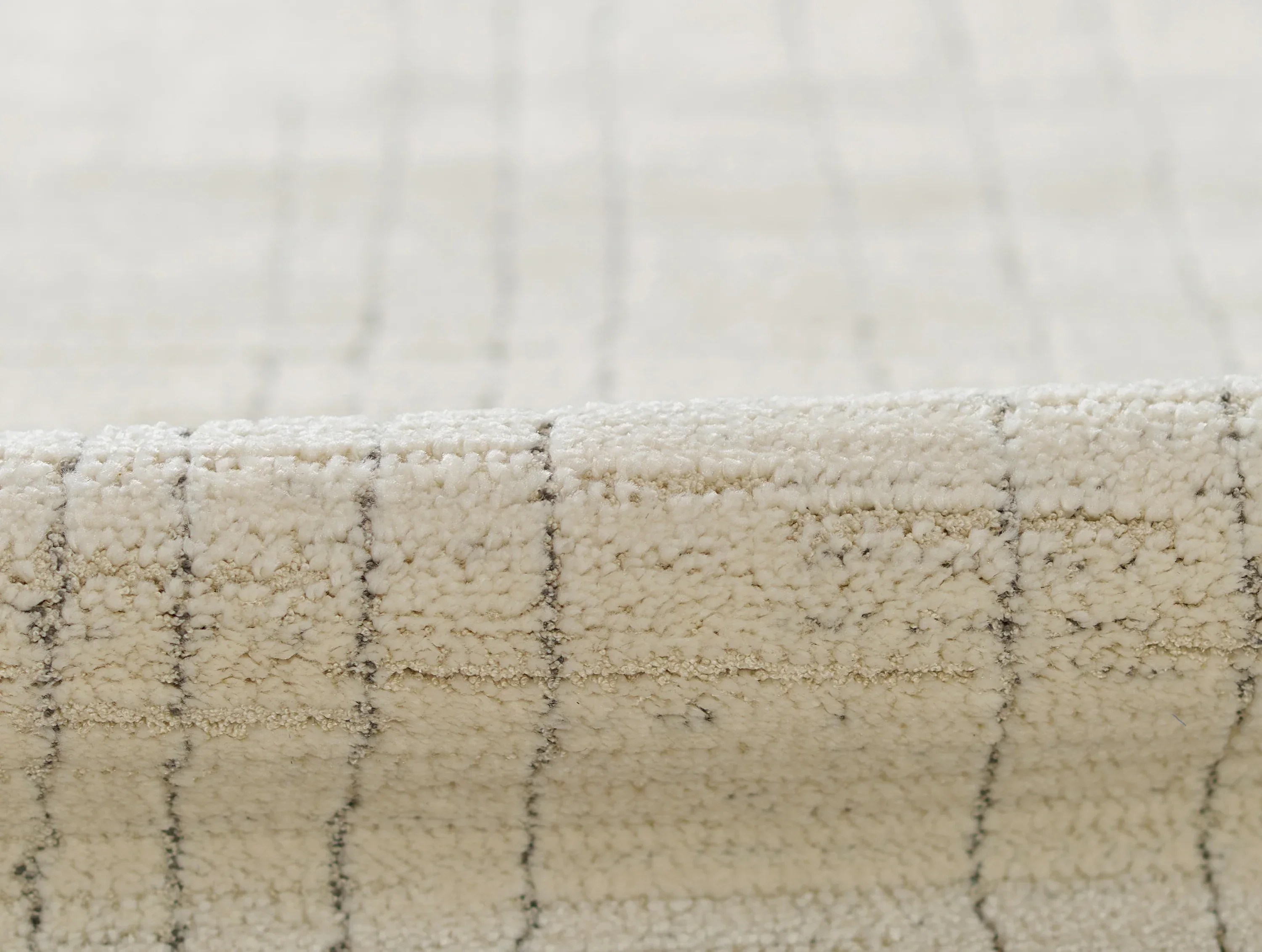 Wren 1 Rug - Image 4