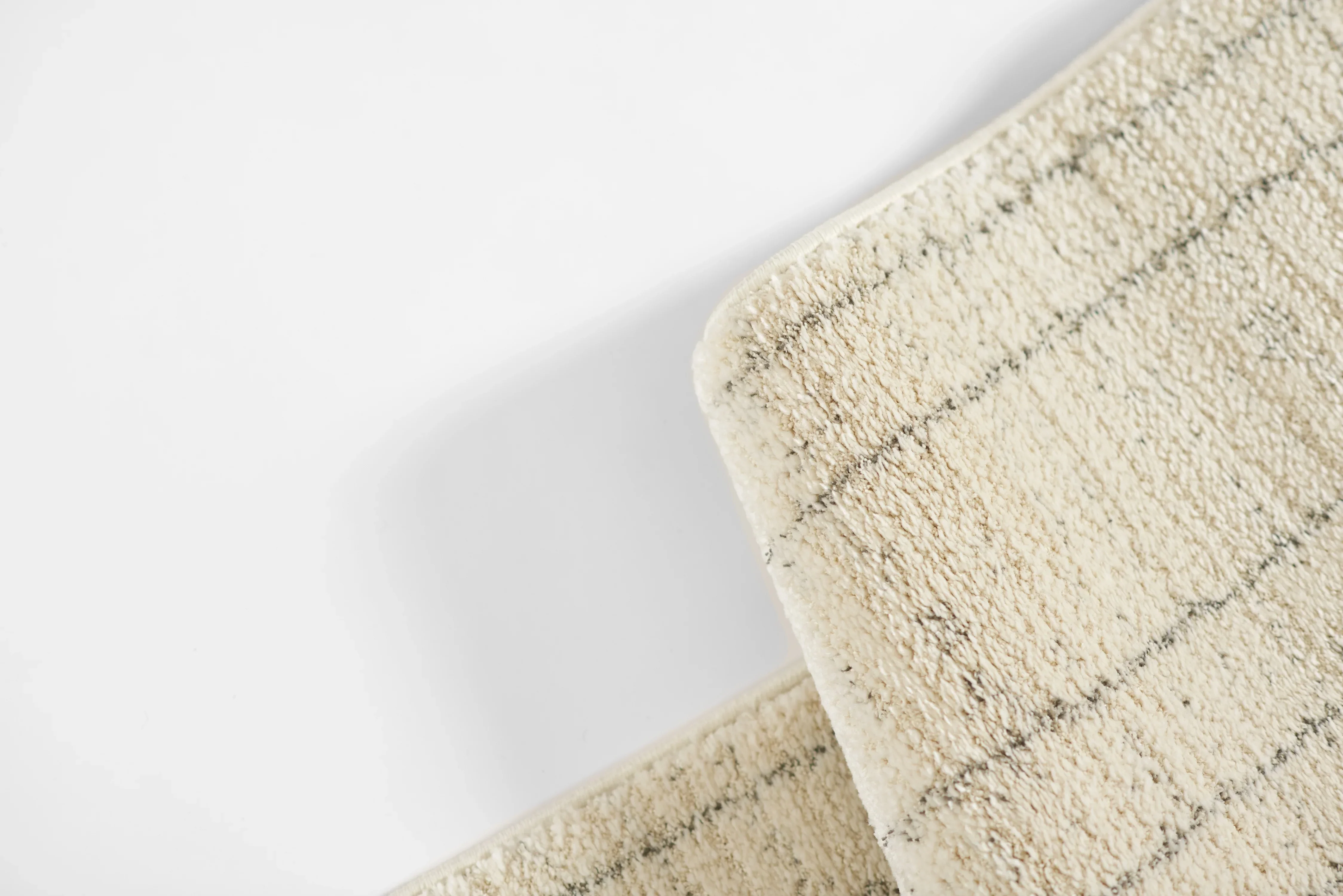 Wren 1 Rug - Image 9